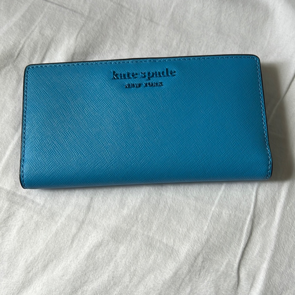Kate Spade bifold wallet